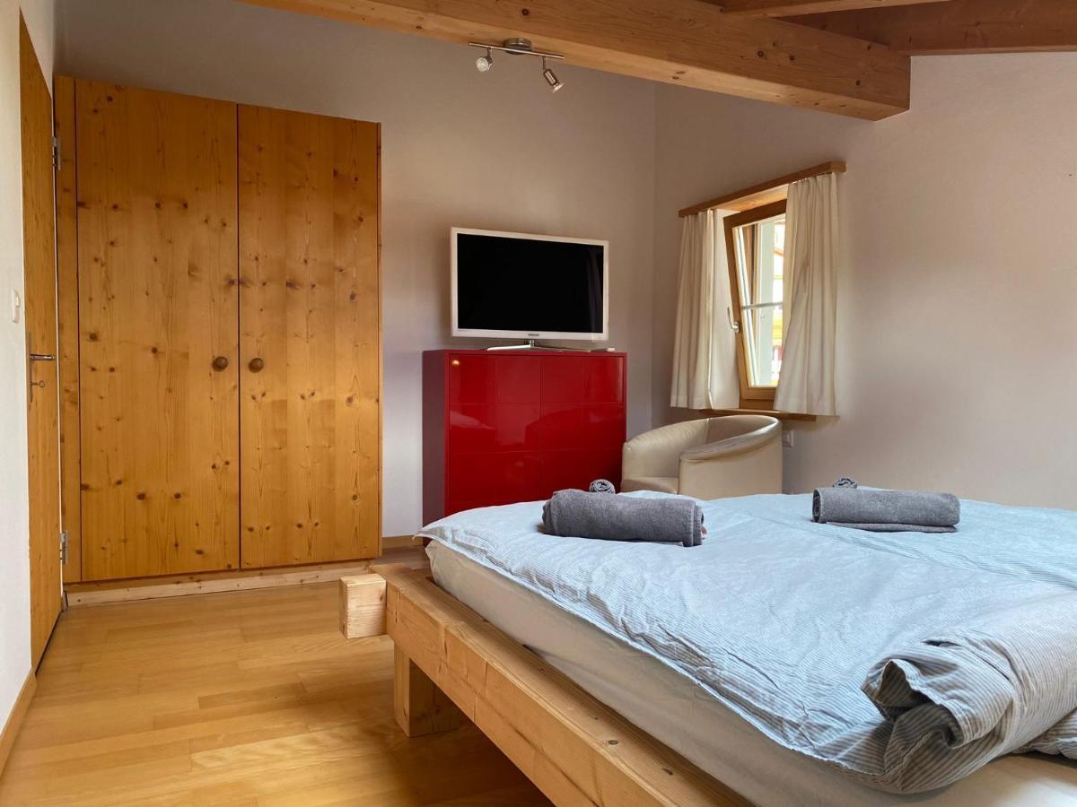 Ferienwohnung Attic In The Alps Luzein Exterior foto
